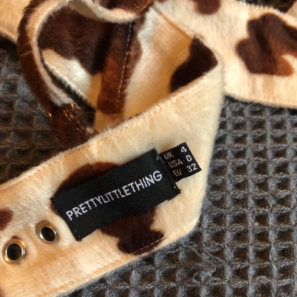 Cowprint Top prettylittlething  - 91