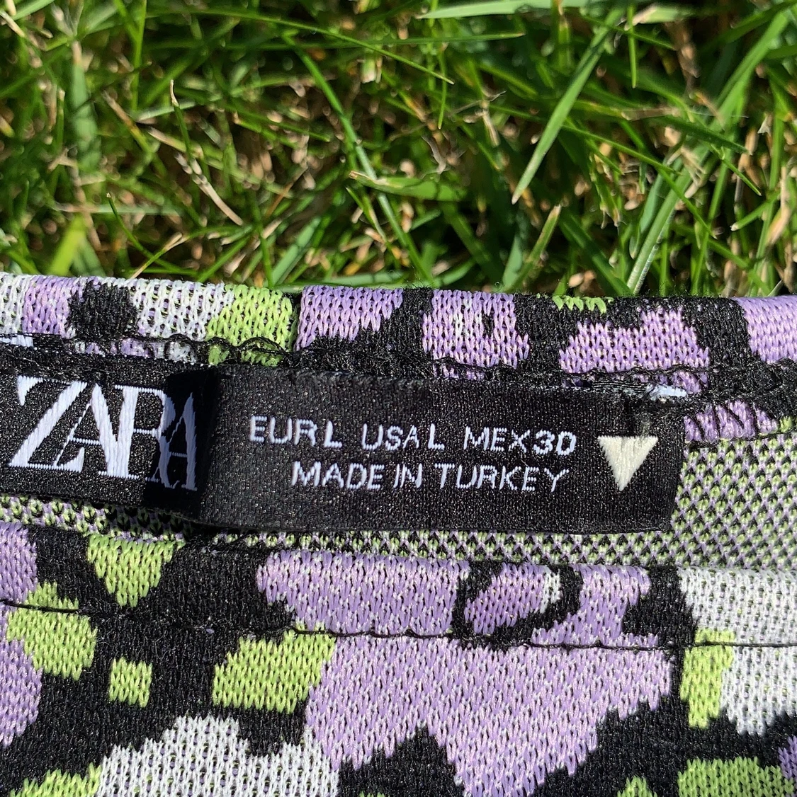 Fin blommig top  - 90