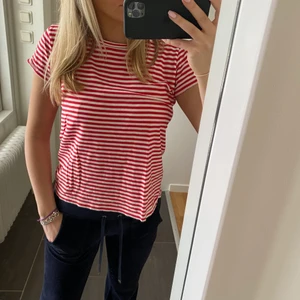 Hm t-shirt - Super söt t-Shirt från hm, jätte bra skick!