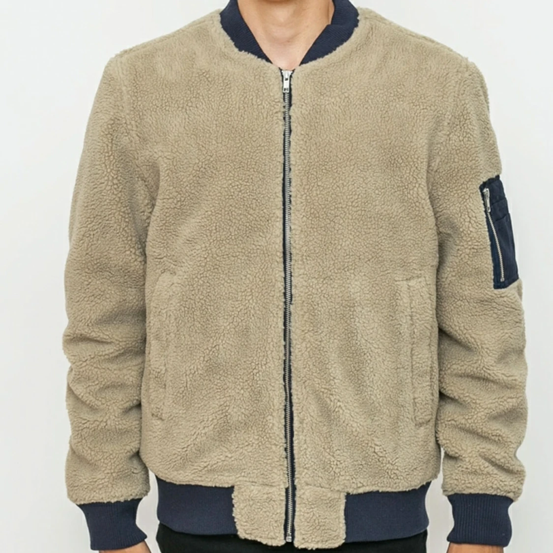 WESC teddy bombar  jacka 400kr