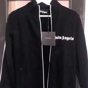 Palm angel tröja  - Helt ny oanvänd kvitta finns äkta! 