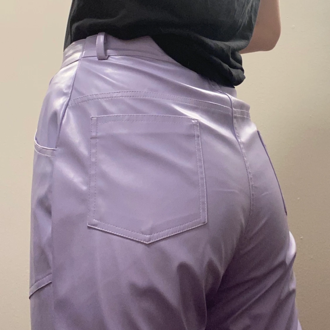 Lila skinnbyxor - 91