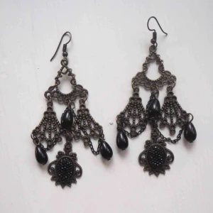  - Super fina vintage örhängen 