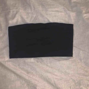  - Bandeau tio från Gina, knappt använd. Köparen står för frakten 