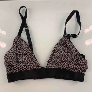  - Frakt ej inkluderad 