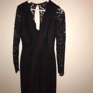  - Byxdress från Nelly, hör av dig för fler bilder !! Använd 1 gång 