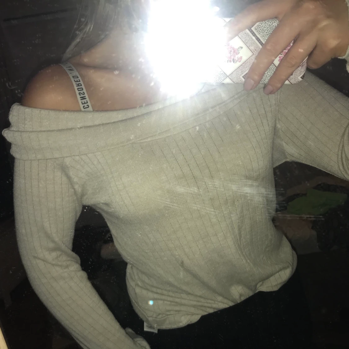 Off shoulder topp  - 90