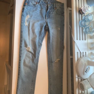 Skitsnygga byxor! - Skitsnygga byxor i storlek 152. I bra skick. Sköna att ha på sig. Frakt tillkommer😊