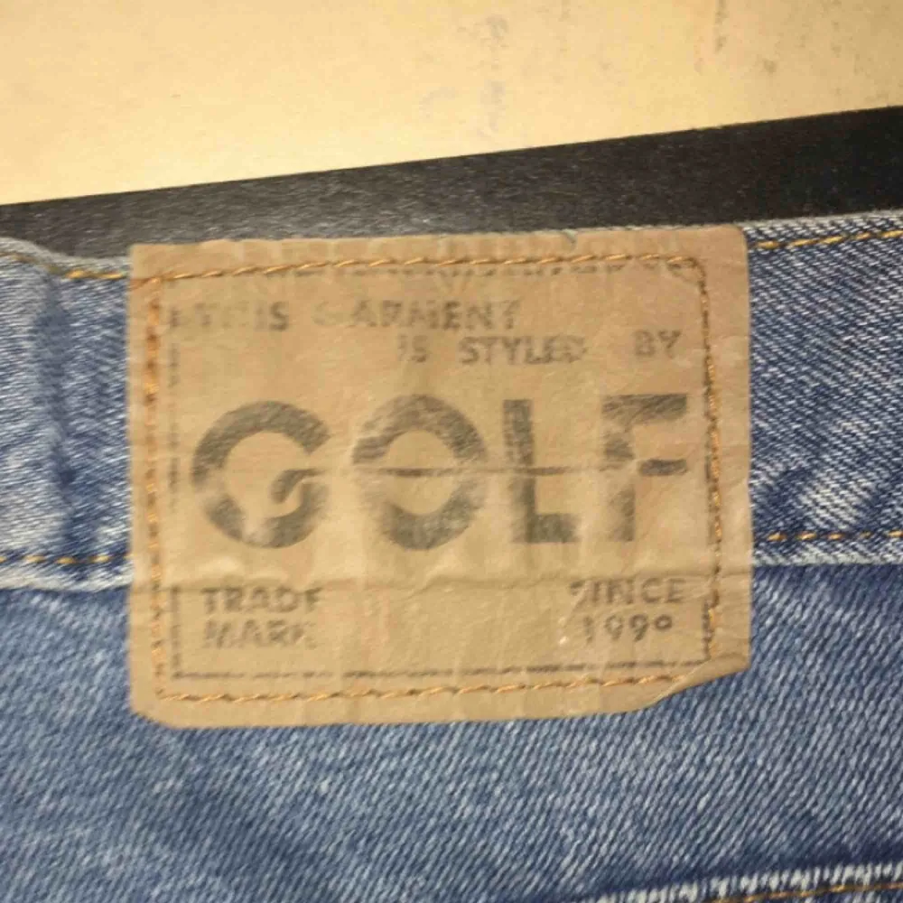 GOLF Vintage Jeans. Finns en lila färgfläck på baksidan så pris kan diskuteras🤲 (Inte Golf Wang). Jeans & Byxor.