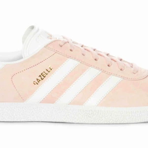  - Tycker inte om dom har bara haft på mig dom två gånger. 