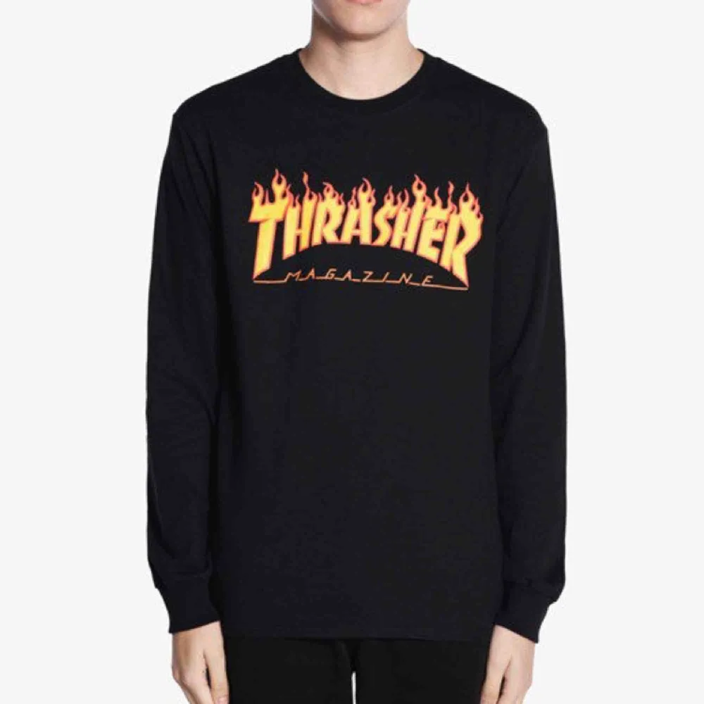 Thrasher tröja i nyckick då den endast är använd ett fåtal gånger. Säljer pågrund att den inte kommer till användning. Nypris 529 kr.. Tröjor & Koftor.