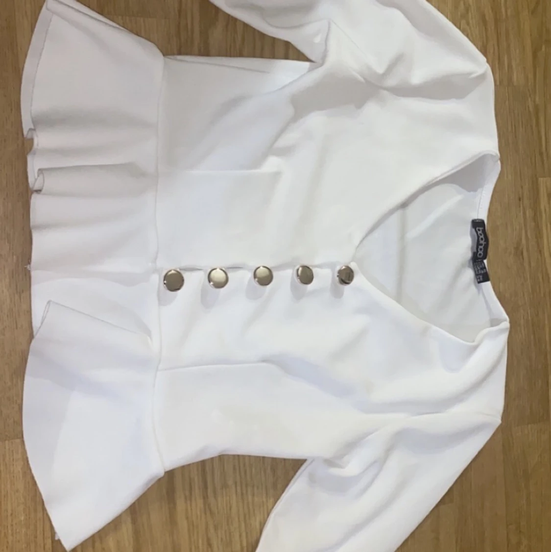 Vit tröja från Bohoo - 90