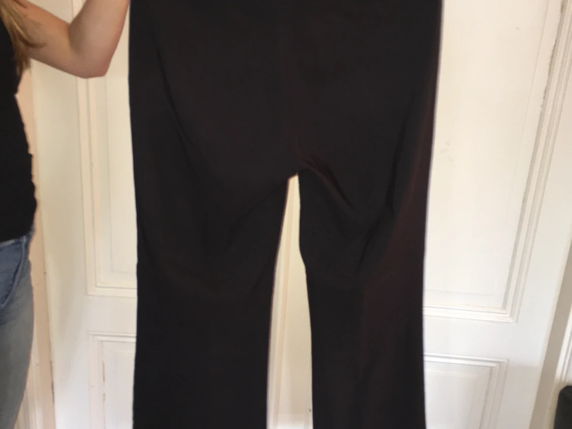 CUE svarta byxor - 90