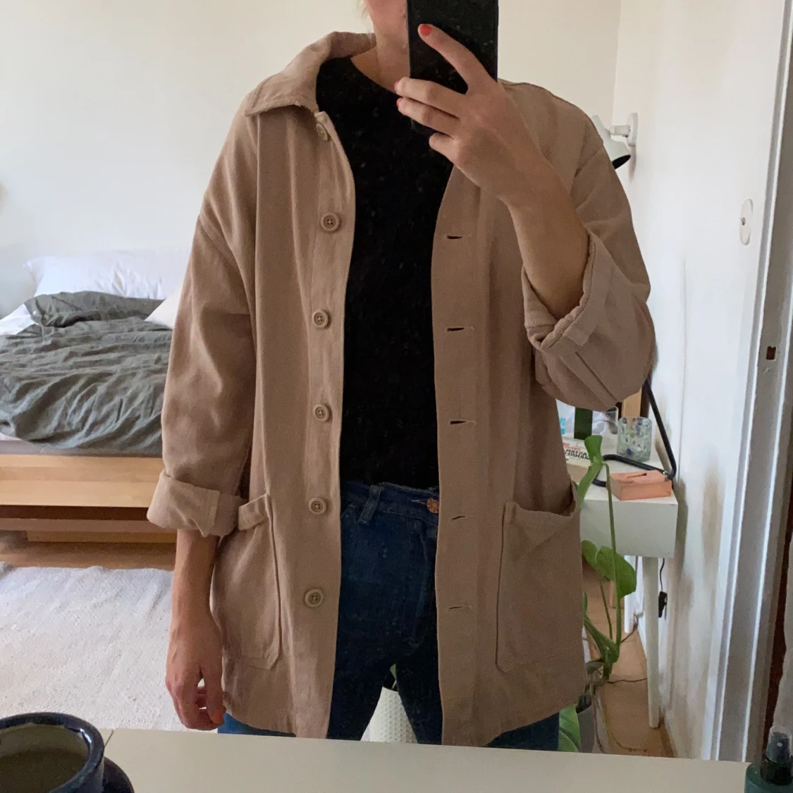 Beige oversized innerjacka/skjorta 