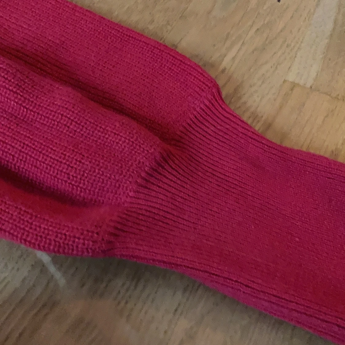 Tröja med puffiga armar från ZALANDO - 90