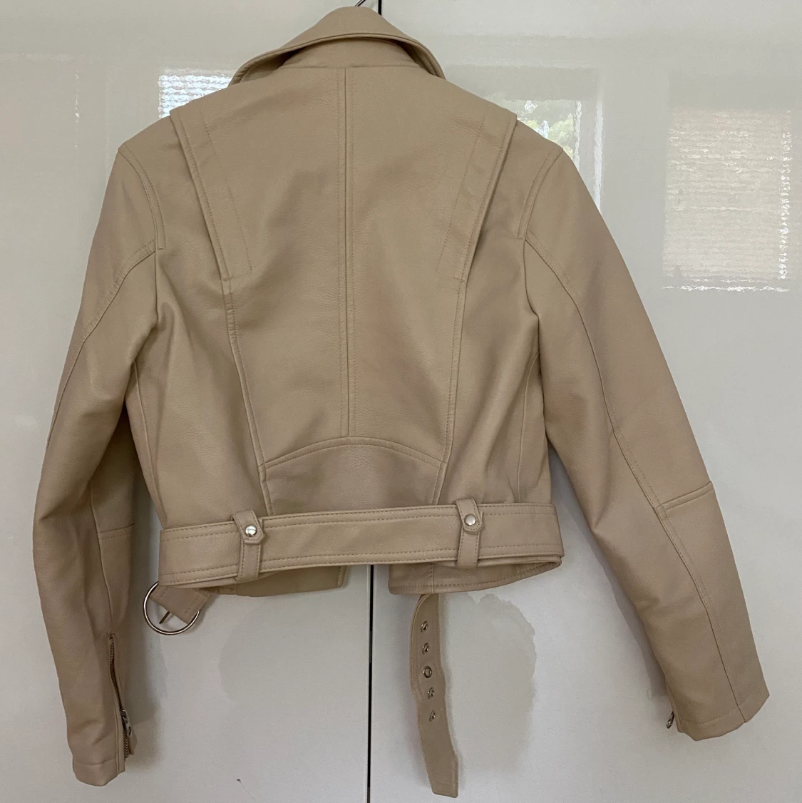 Skinnjacka från bershka  - 91