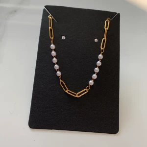 Halsband✨ - 59kr + 15kr frakt