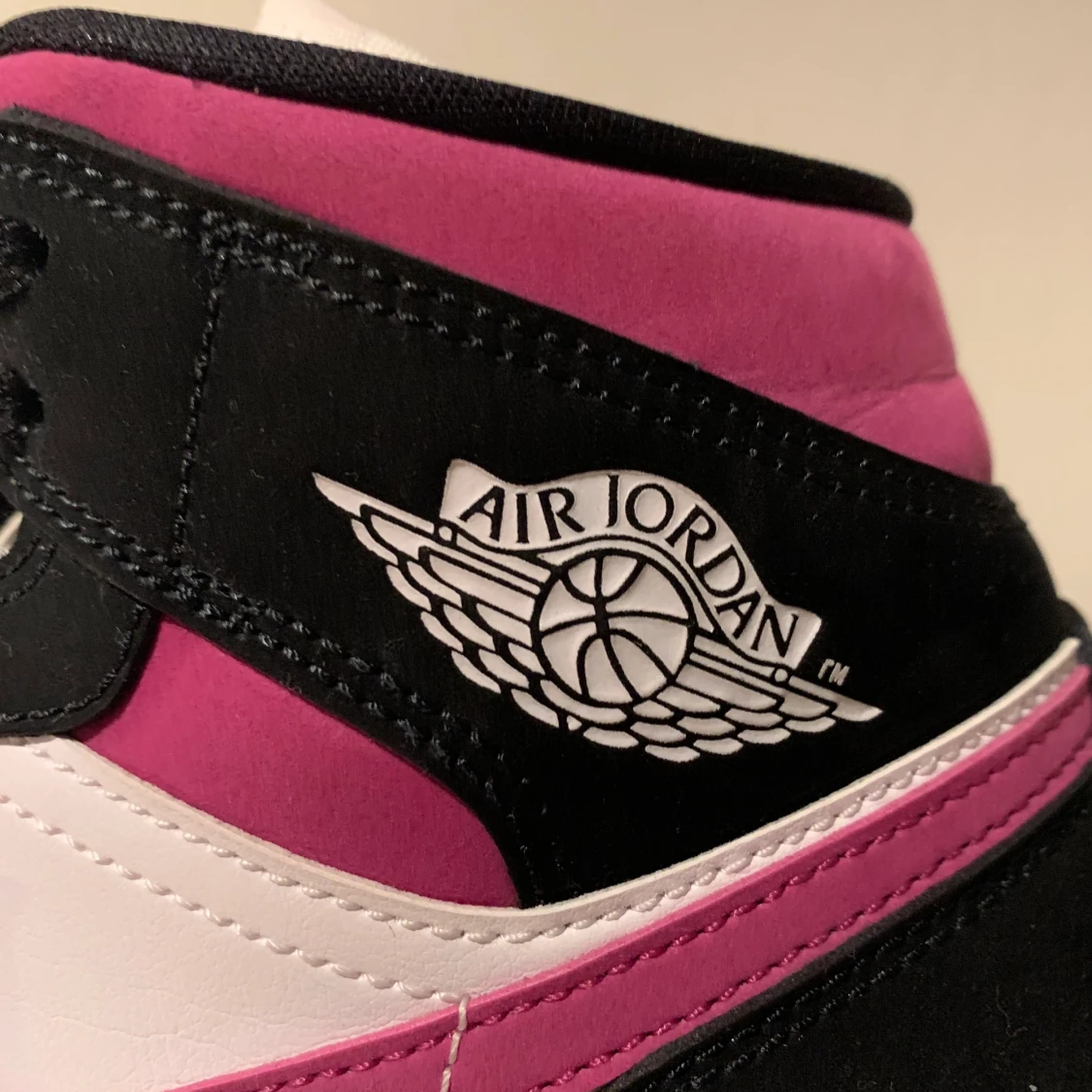 Air Jordan 1 Mid - 90