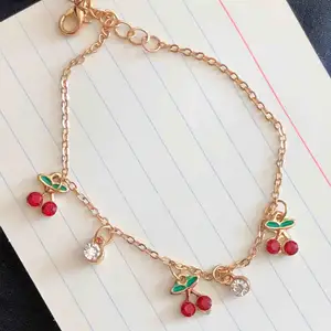 Gold cherry armband 🍒 
