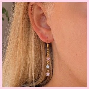 STJÄRNÖRHÄNGEN - Världens finaste stjärnörhängen för bara 75kr/par ✨🧚🏼 Frakten är inkluderad! 