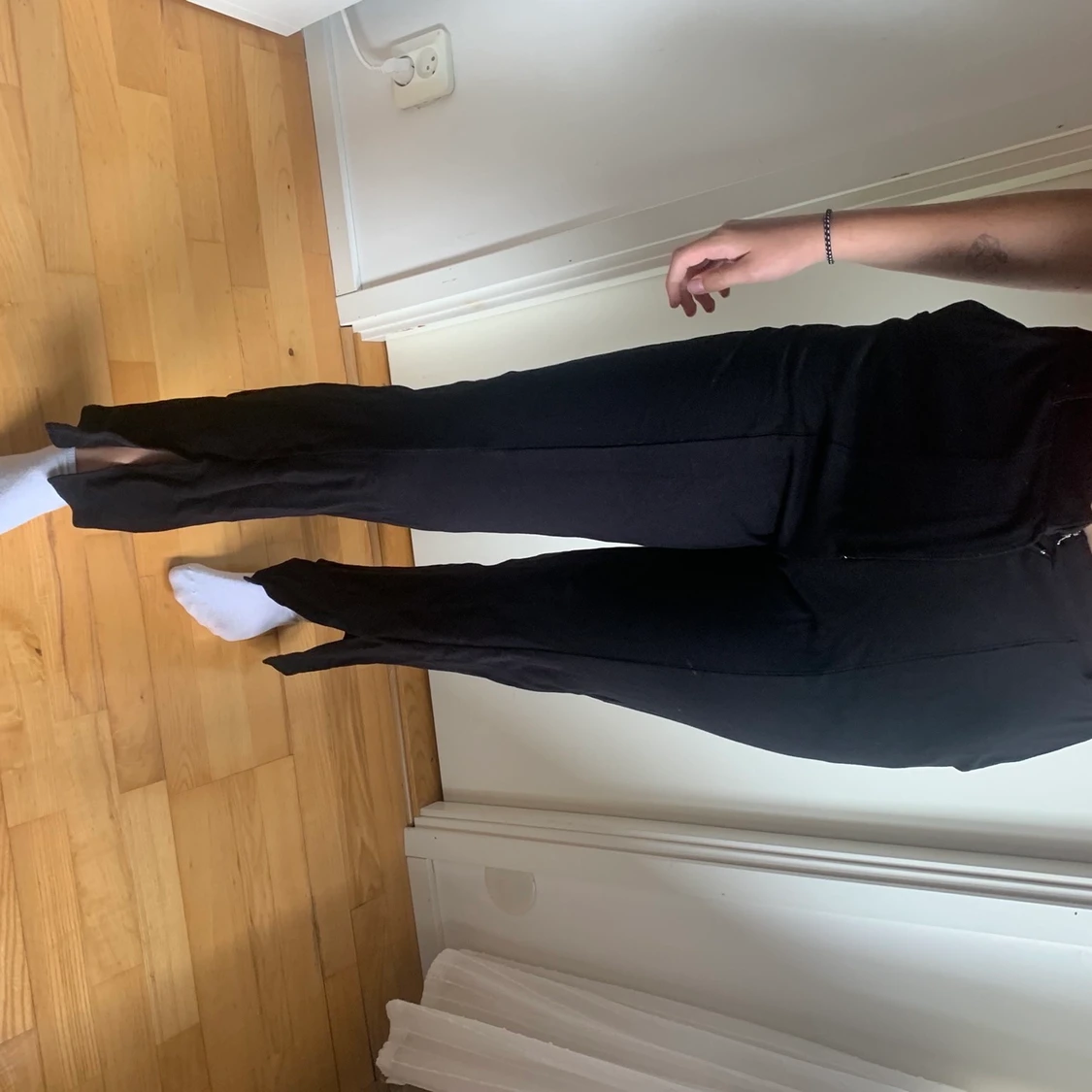 Byxor från NAKD med slits fram