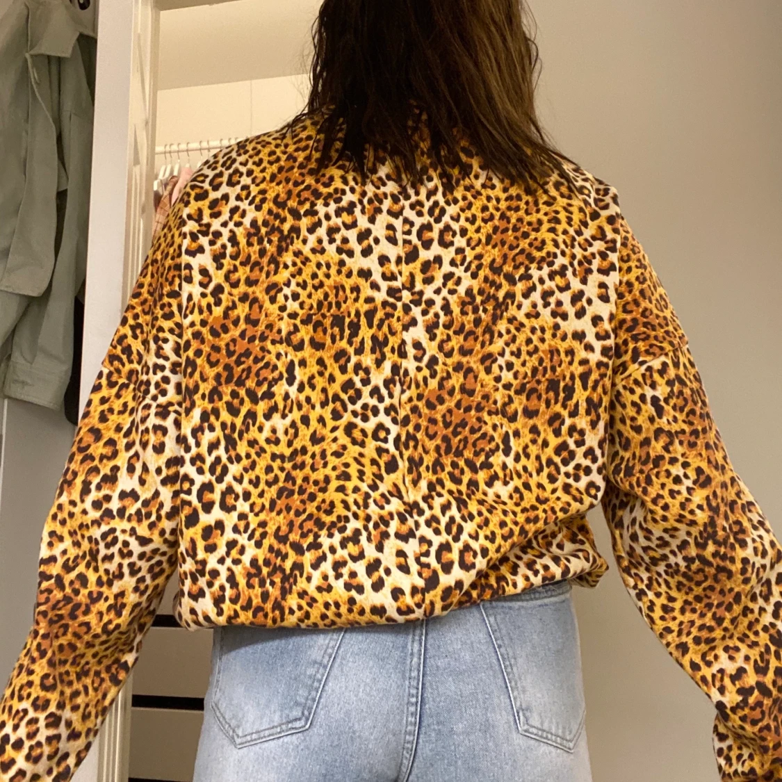 Leopard tjocktröja - 91