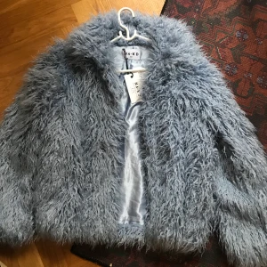 Jacka NAKD  - Jacka från nakd (aldrig använd) storlek 40