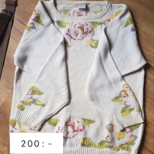 Stickad tröja - Nyskick 