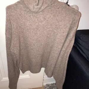 Polotröja - Polotröja från hm. Fint skick!
