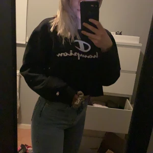 Championtröja  - Supermysig championtröja men coolt tryck! Priset är inklusive frakt och går att diskutera💕