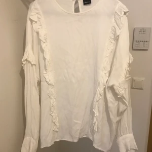 Gina tricot - Följ mig, jag lägger till massor av kläder till samma pris!