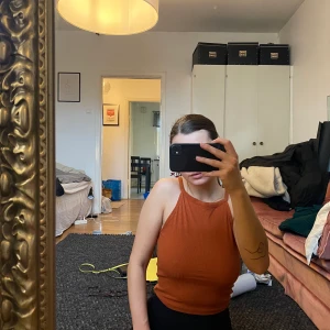 Linne - Sparsamt använd! Mycket elastisk så trots att det bara är st xs passar den en L