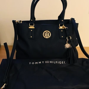 Tommy hilfiger - äkta aldrig bern används fraktavgift som inte ingår i priset