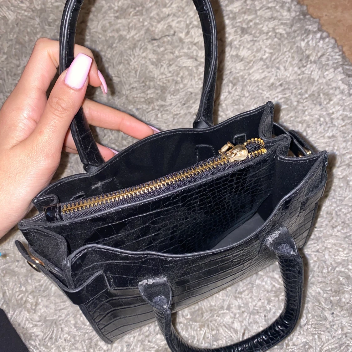 Svart väska från Shein - 90