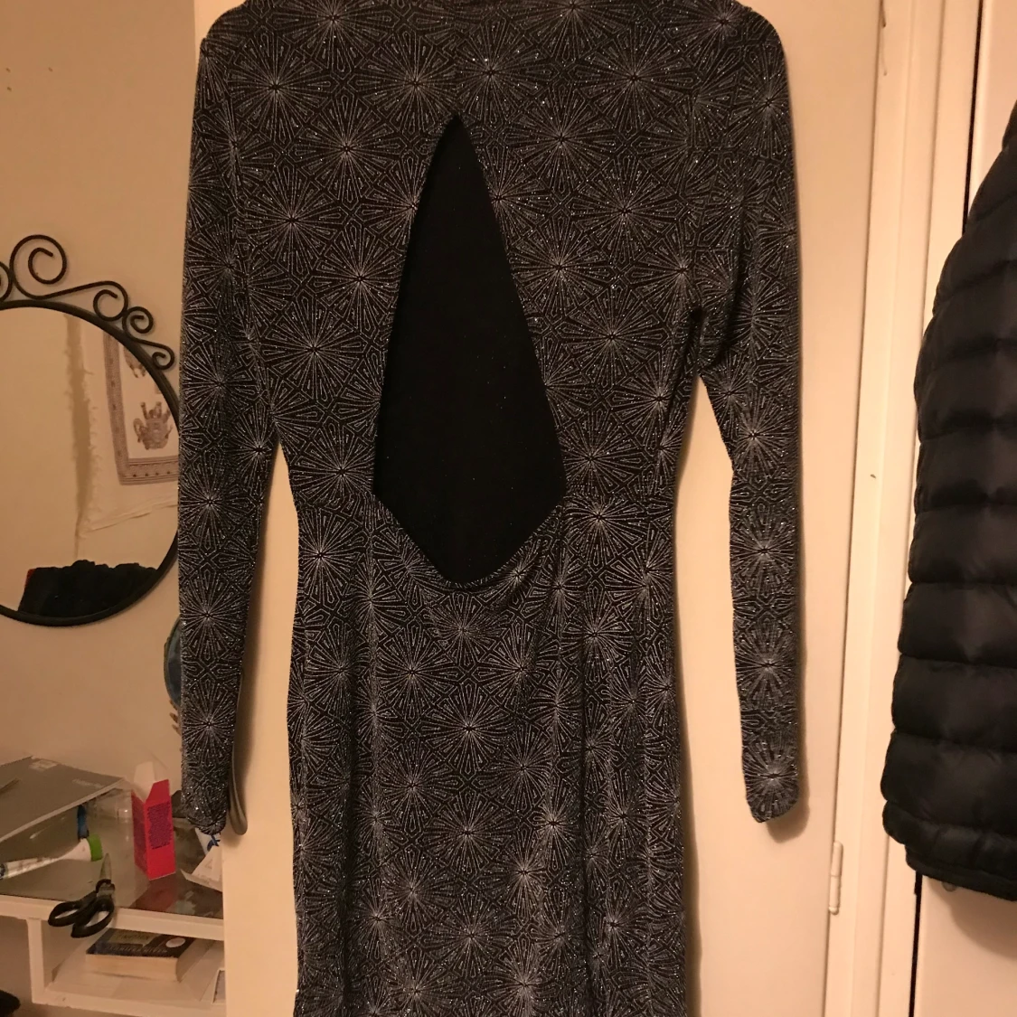 glitterklänning från H&M strlk 44 - 90