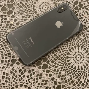 IPhone X 64G Space grey  - Helt ny IPhone X.  Plastet sitter kvar Box medföljer ej Buda från 4500kr eller köp direkt för 5900kr. Pris kan diskuteras  ❗️Bara seriösa köpare❗️