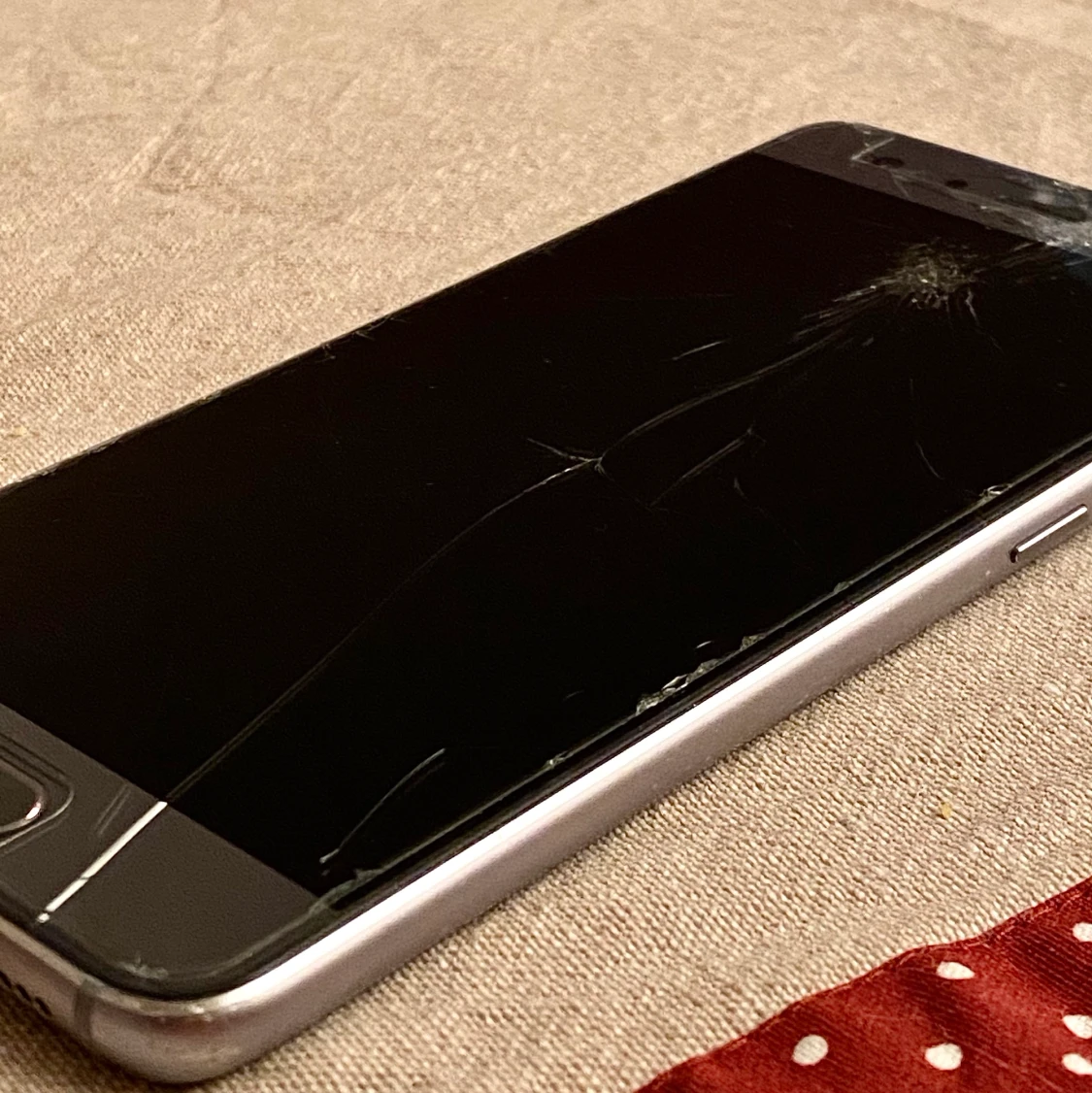 Mobiltelefon: Honor 9 - 91