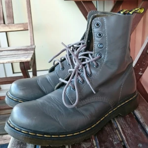  - Grey Dr. Martens 43