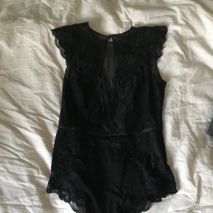  - Perfekt Party topp