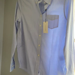 Gant skjorta  - Ny med lapp kvar. 