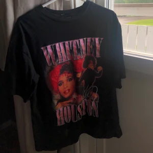 Tröja - Tröja köpt på secondhand! Bra skick ♡ frakt kommer på 60kr