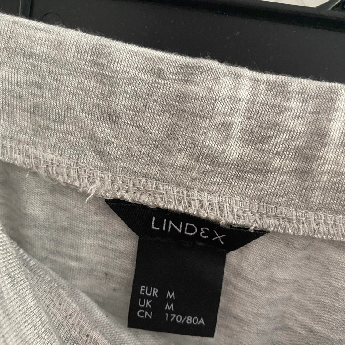 Grå långkjol med slits - 91