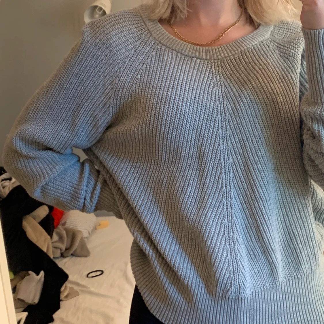 Grå stickad tröja  - 90