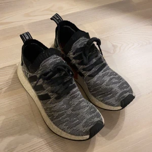 nmd’s - storlek 40, köpta för 1999kr, i väldigt bra skick 💕