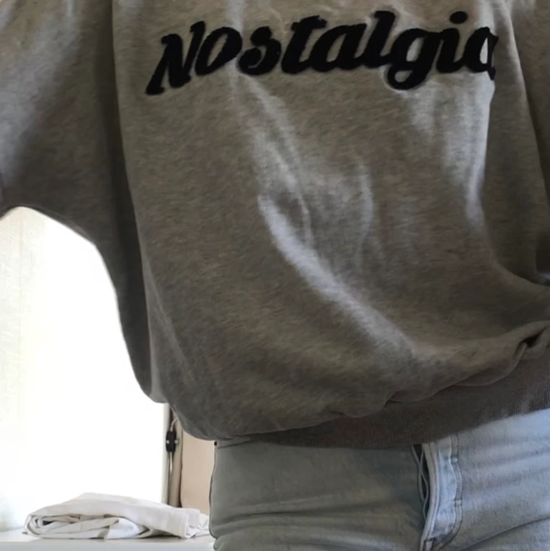 Grå sweatshirt - 91