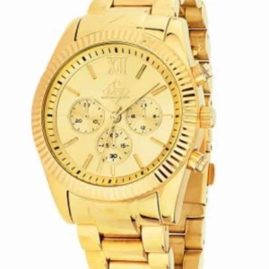  - Stålklocka från Guldfynd by Molly Sandén 