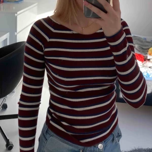  - Långärmad tröja från zara med öppen rygg