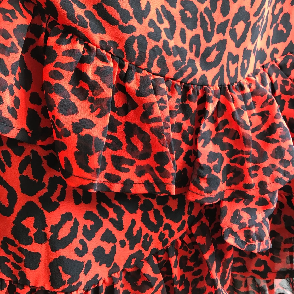 Leopardinspererad kjol från BikBok  - 90