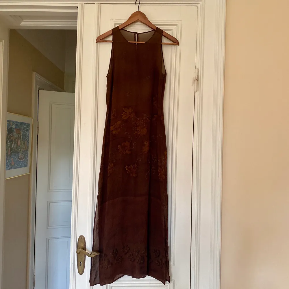 Jättefin vintage klänning i mesh-material! 💘💞. Klänningar.
