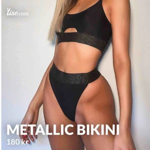 bikini - Passar S!💕  Helt ny endast testad med trosor under plus hygienskydet sitter kvar! 